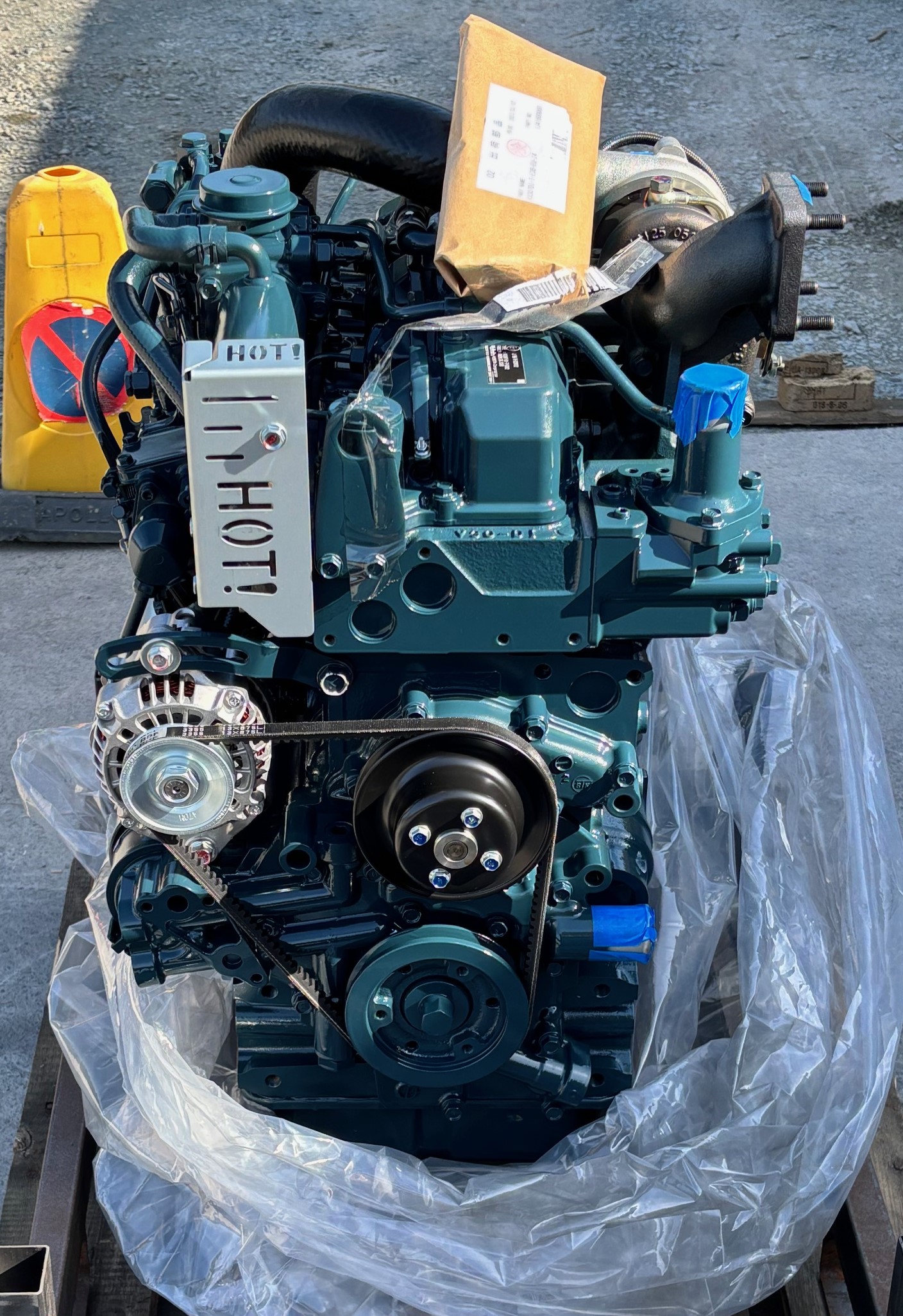 Kubota V3307-DI-T-EU2 COMPLETE NEW ENGINE FOR SALE 1J416-0000 STANDARD ...