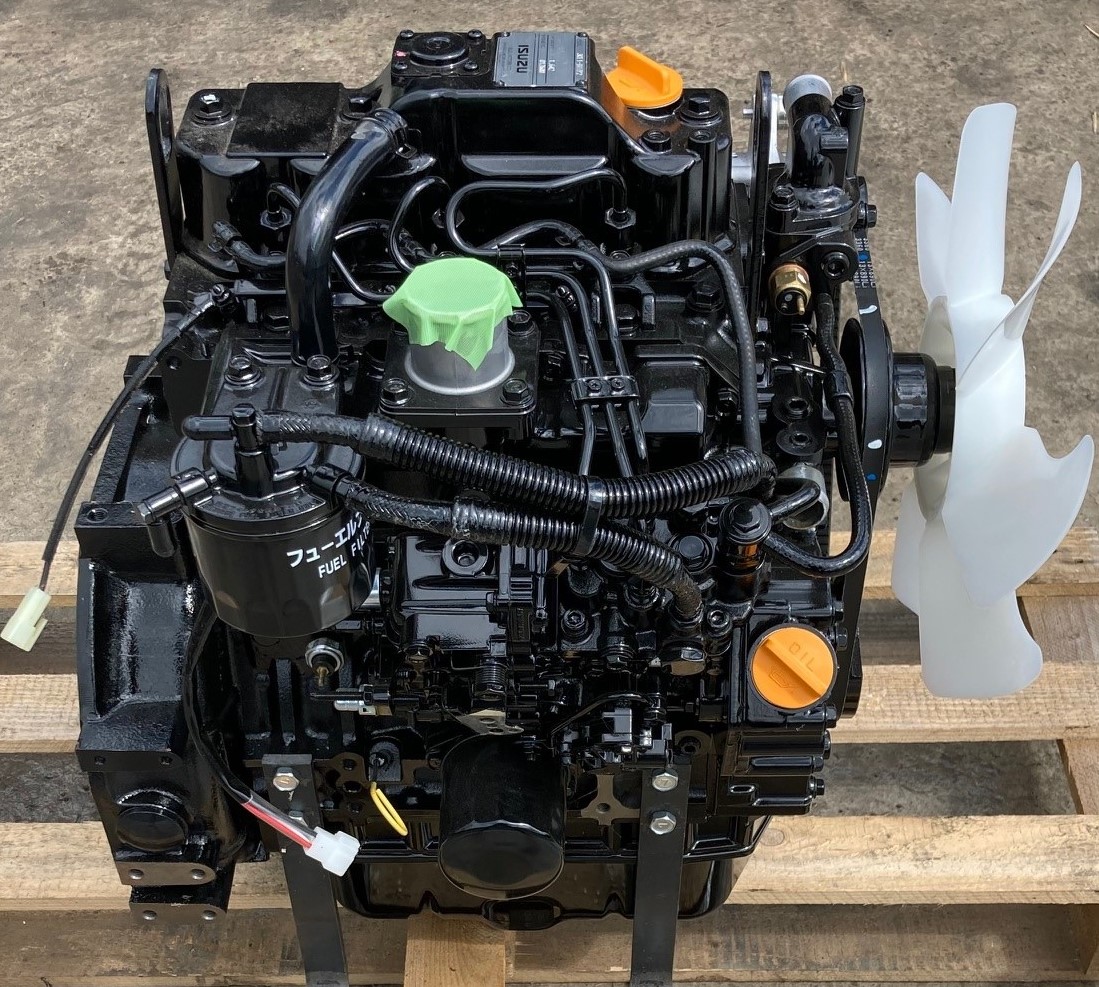 ISUZU 3CE1 / YANMAR 3TNV88 ENGINE FOR SALE WILL REPLACE A ISUZU 3CE1 / YANMAR 3TNV88 ENGINE FOR SALE WILL REPLACE A