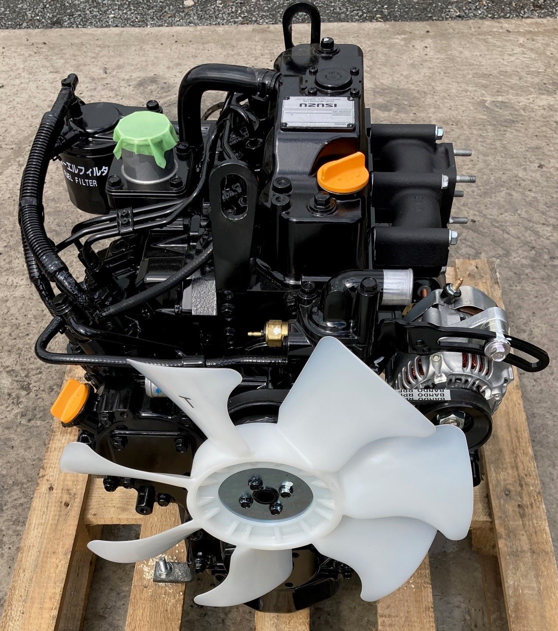 ISUZU 3CE1 / YANMAR 3TNV88 ENGINE FOR SALE WILL REPLACE A ISUZU 3CE1 / YANMAR 3TNV88 ENGINE FOR SALE WILL REPLACE A