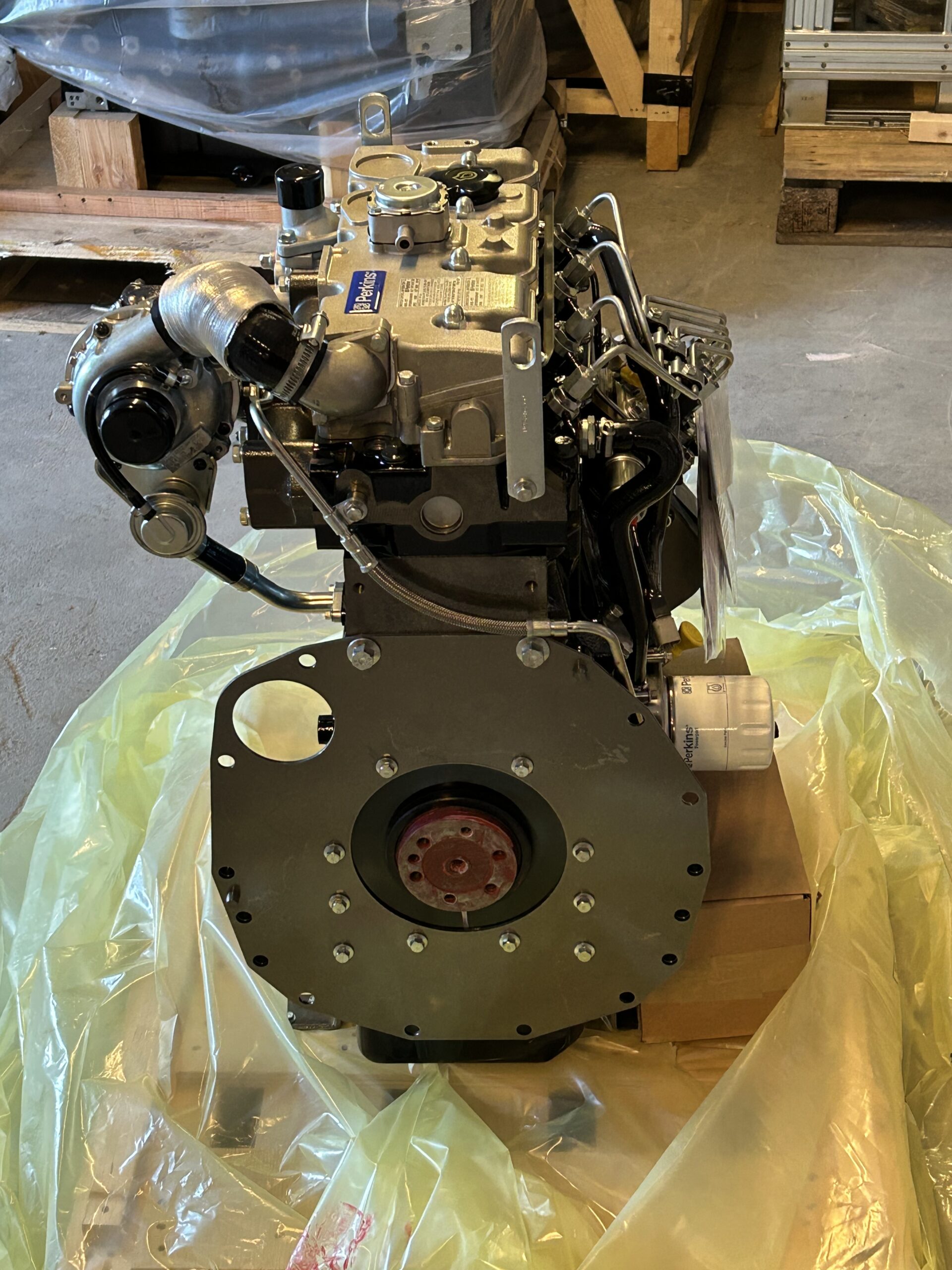 GP30906 PERKINS 404D22T LONG MOTOR C/W INJECTION AND 2 BOLT PTO RD